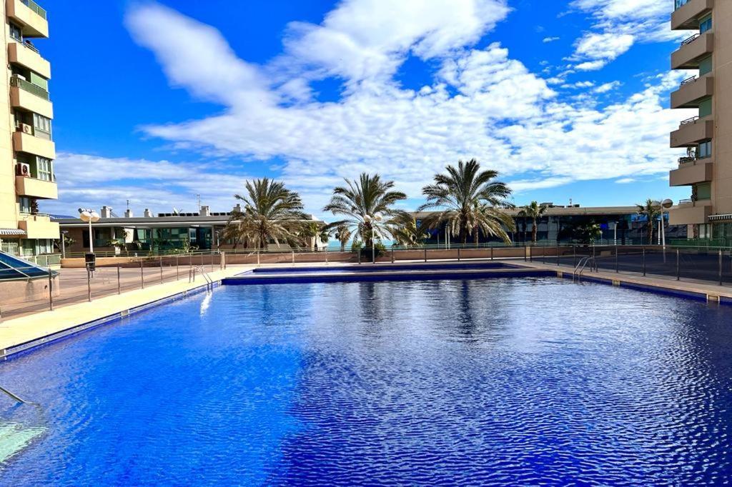 Apartamento Dos Habitaciones Primera Linea De Playa Valencia Exterior foto